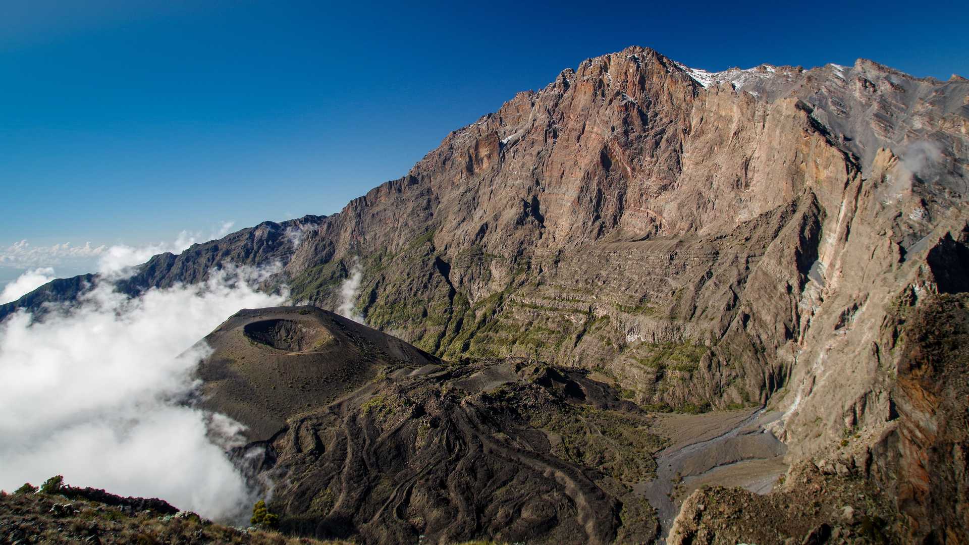  4 Day Meru Trekking